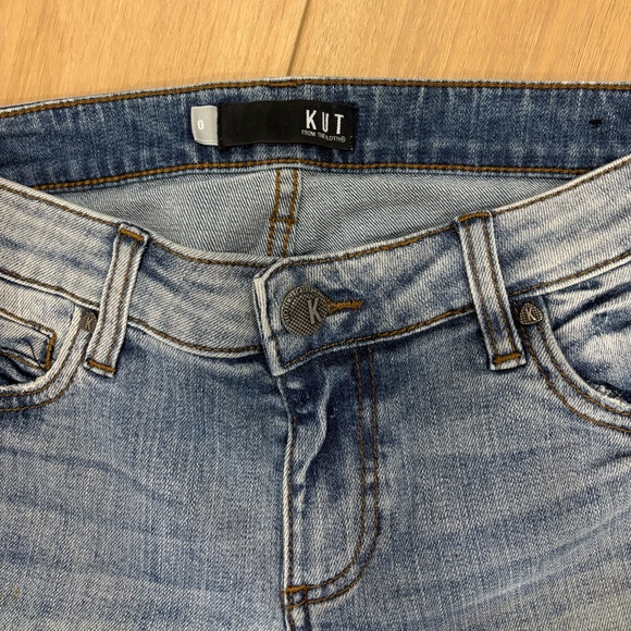 Kut Boyfriend Jeans NWOT - Picture 2 of 4